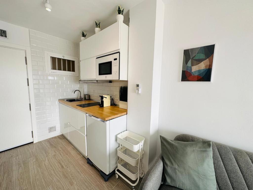 Modern White Studio Benalmádena Exterior photo