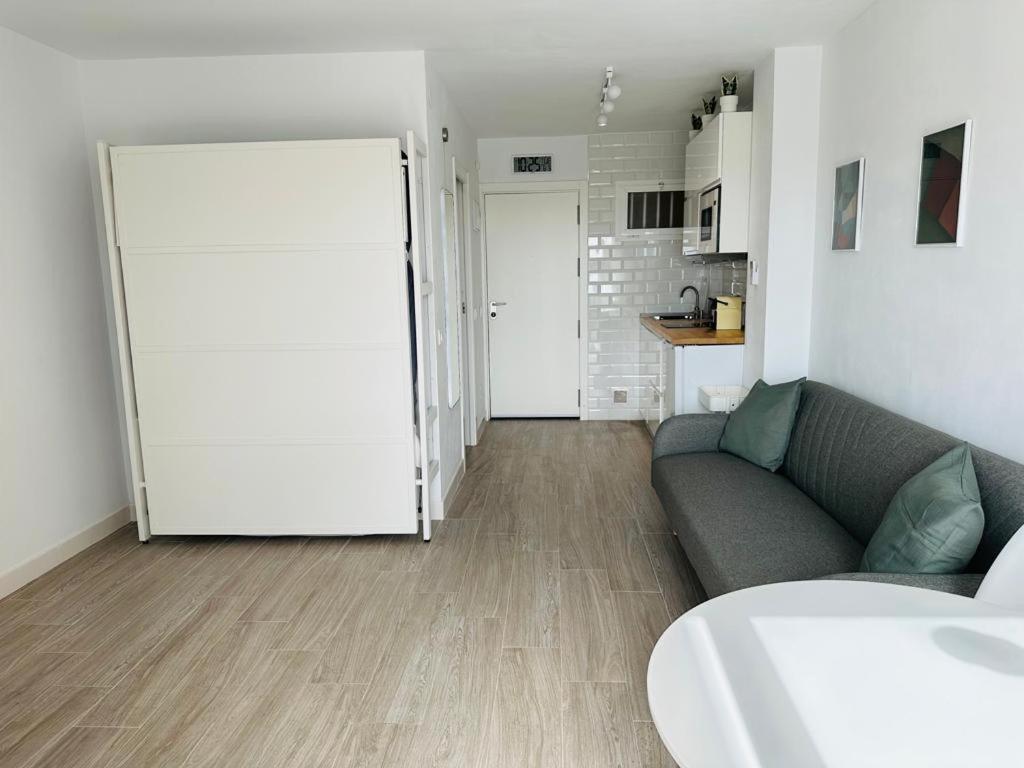 Modern White Studio Benalmádena Exterior photo